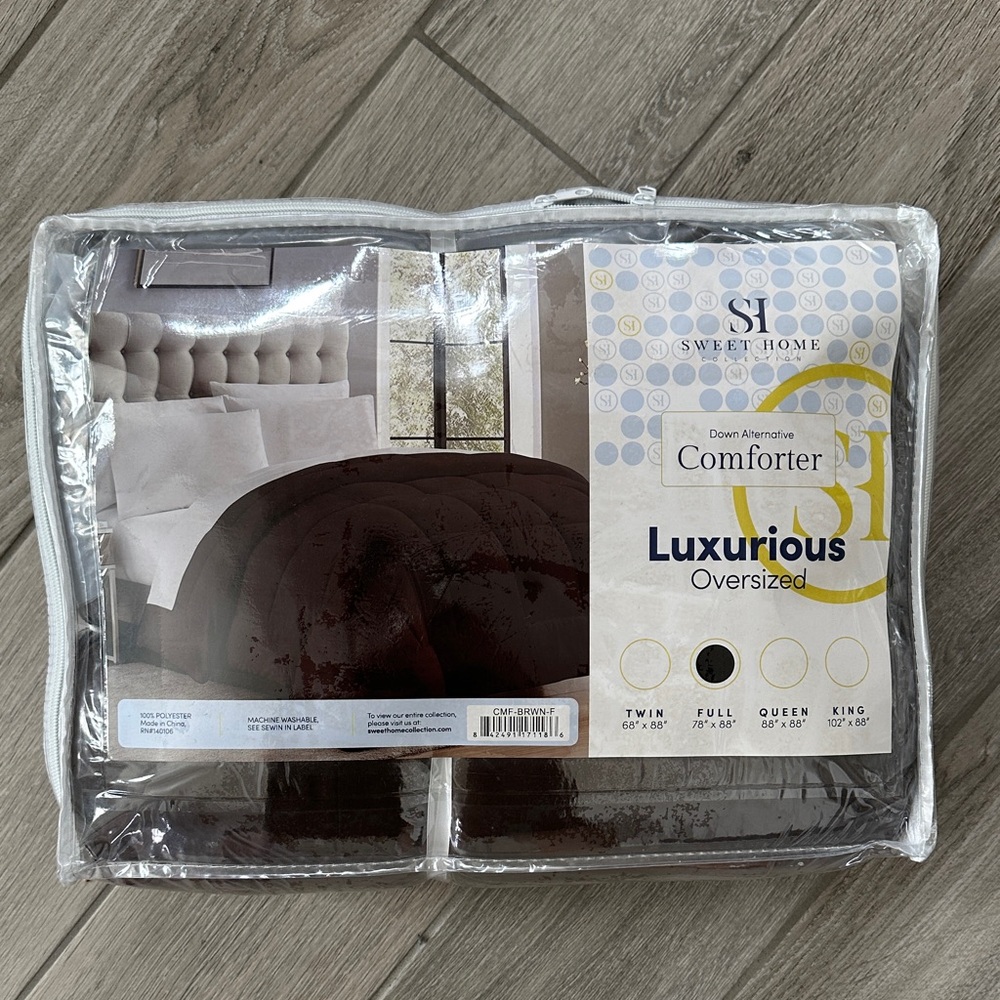 All Season Solid Reversible Down Alternative Comforter - Full